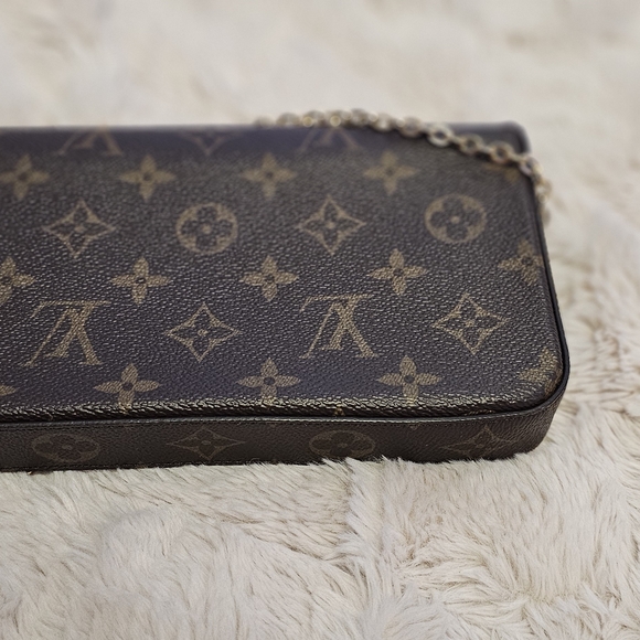 Louis Vuitton Félicie Pochette Monogram Wallet On Chain - Picture 3 of 7
